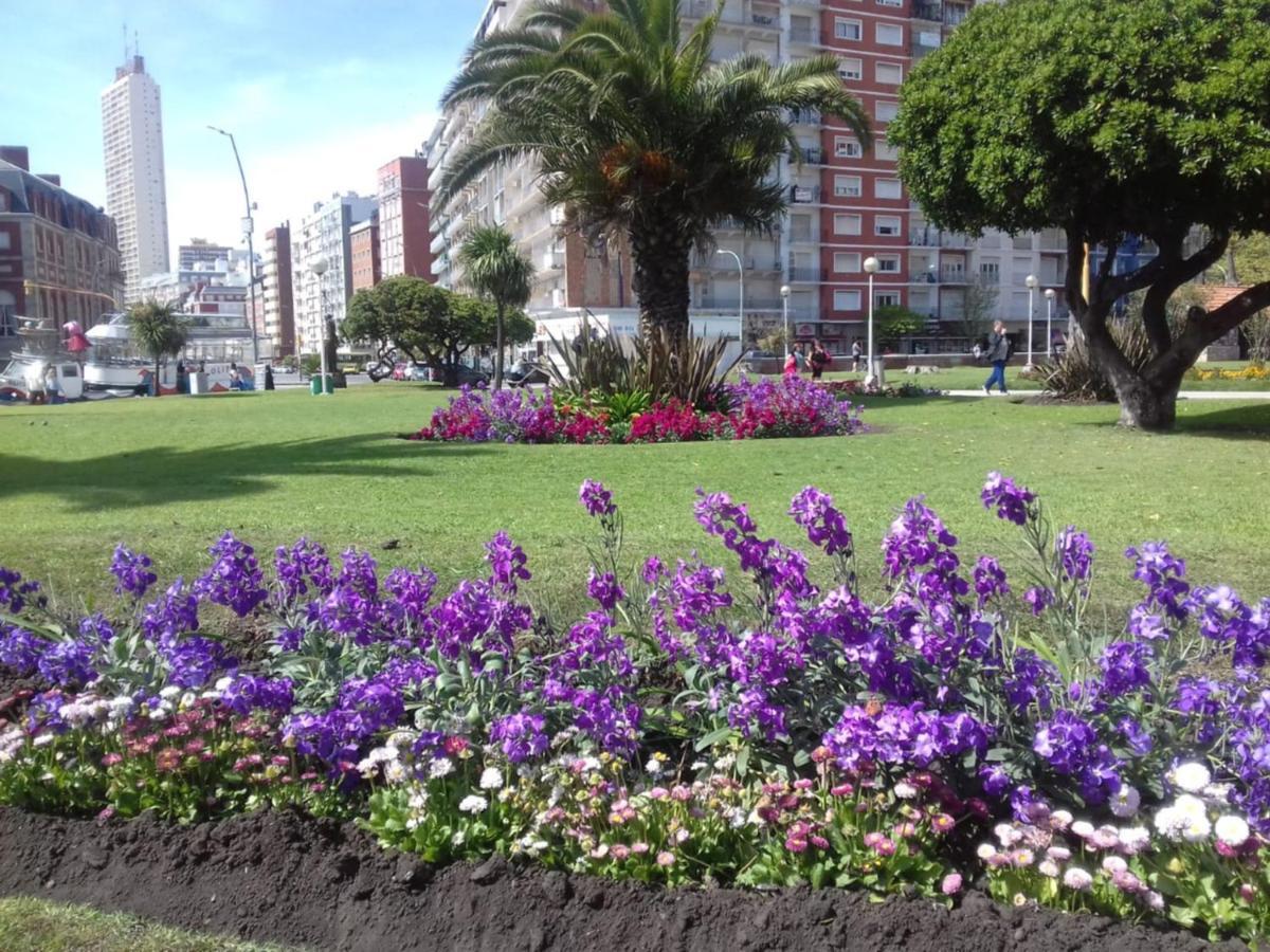 Apartamento Departamento En Plaza Colon, 200 Mts De La Playa Mar del Plata Exterior foto